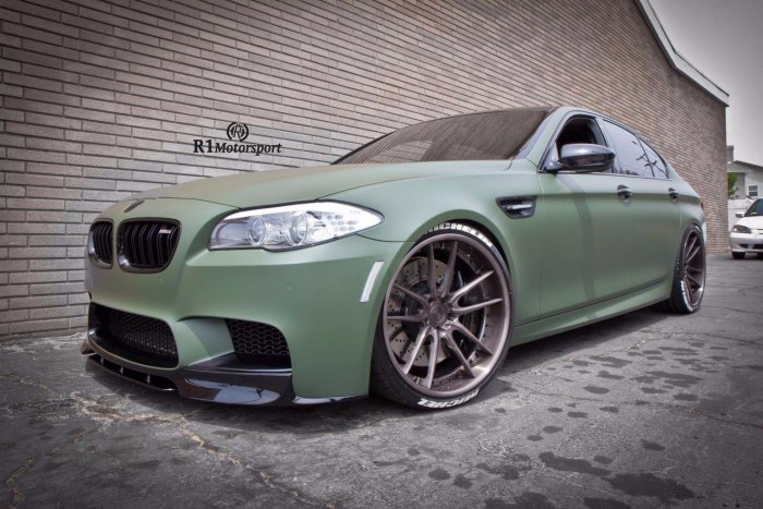 BMW 5 f10 Military Green