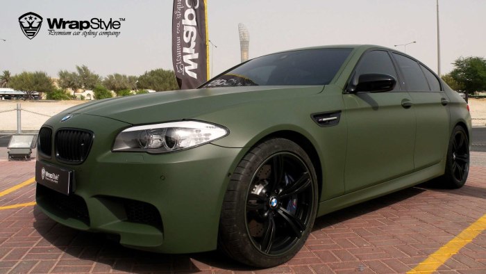 BMW e60 зелёный матовый