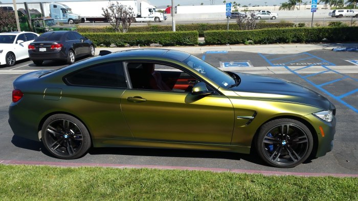 BMW m4 хамелеон