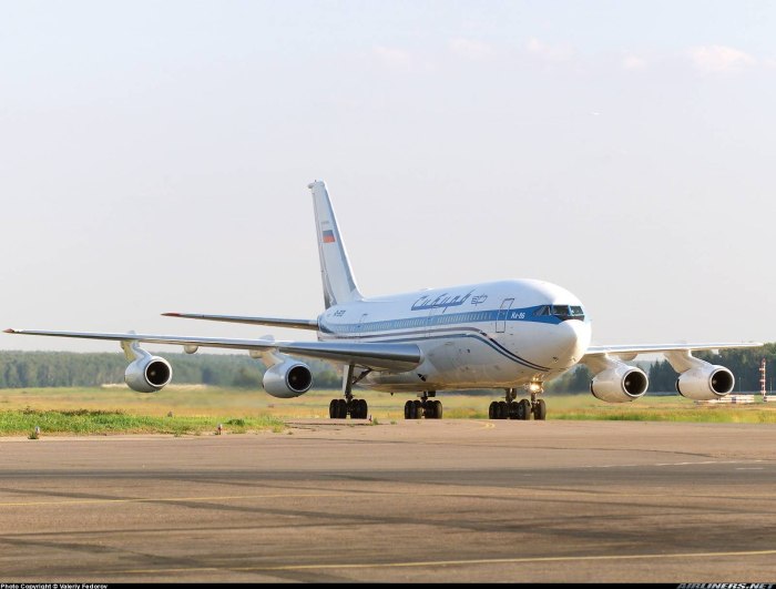 Ил-86 пассажирский самолёт салон
