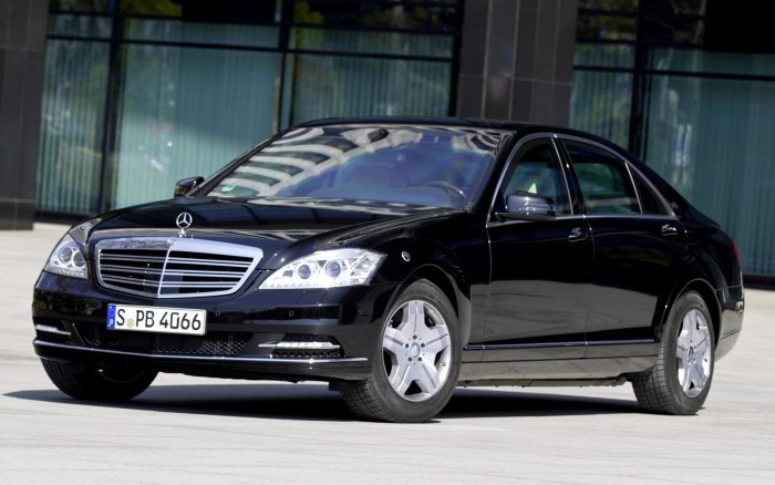 Mercedes Benz s600