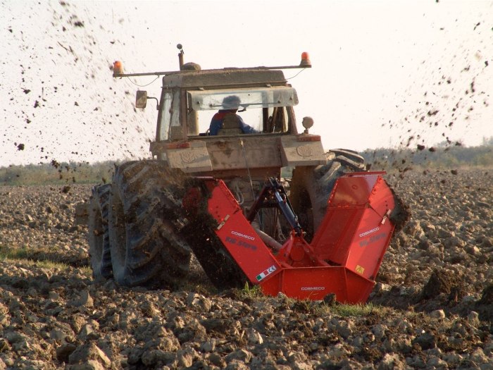Cosmeco канавокопатель CB-120