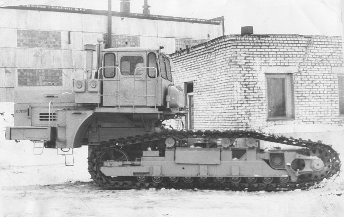 ЭТЦ-202 экскаватор дреноукладчик