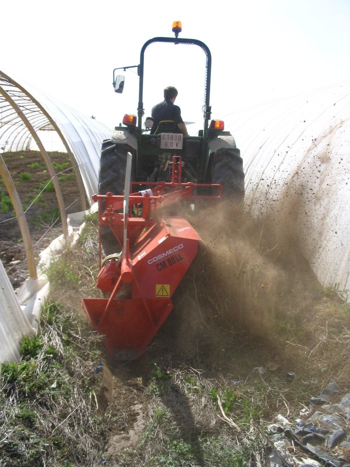 Cosmeco канавокопатель CB-120