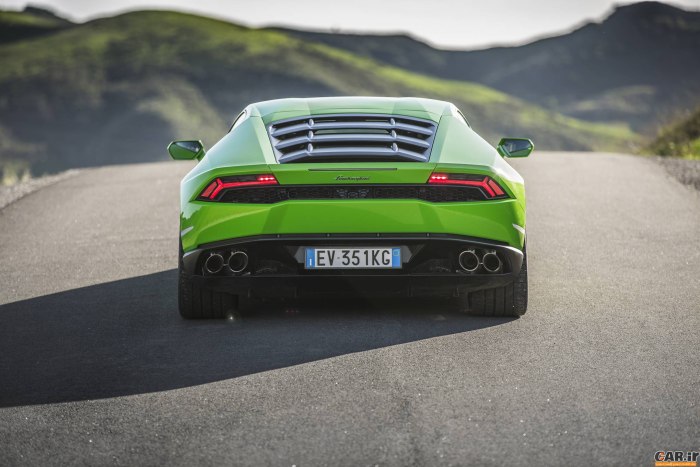 Lamborghini Huracan днище