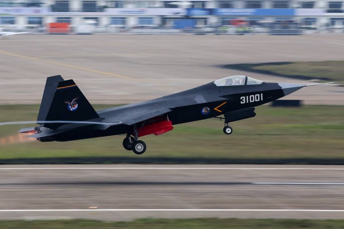 Истребитель Shenyang FC-31