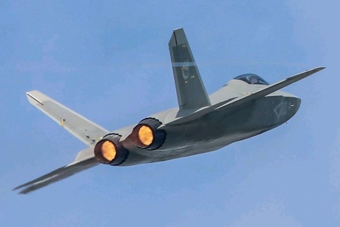 Истребитель Shenyang FC-31