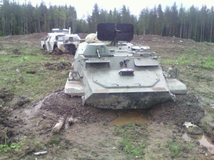 МТЛБ В грязи