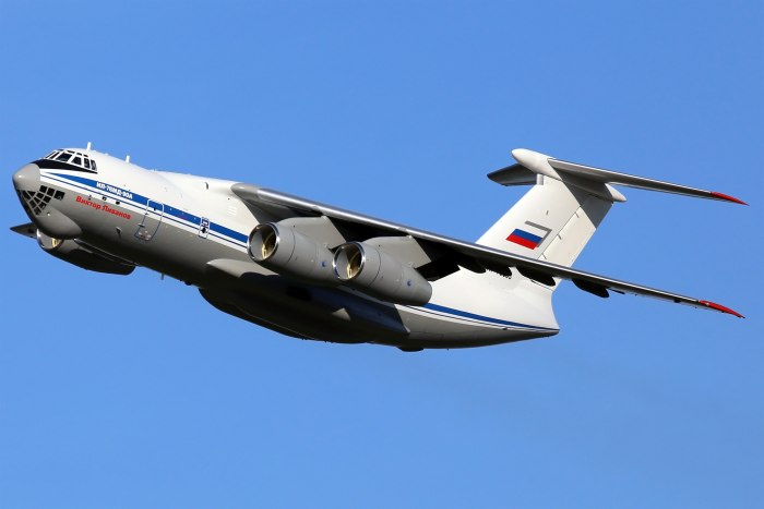 Военно-транспортный самолёт ил-76мд