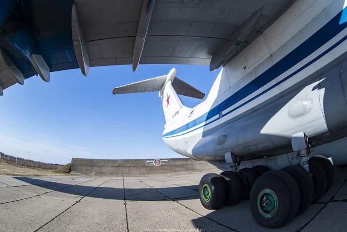 Ил-76 грузовой отсек