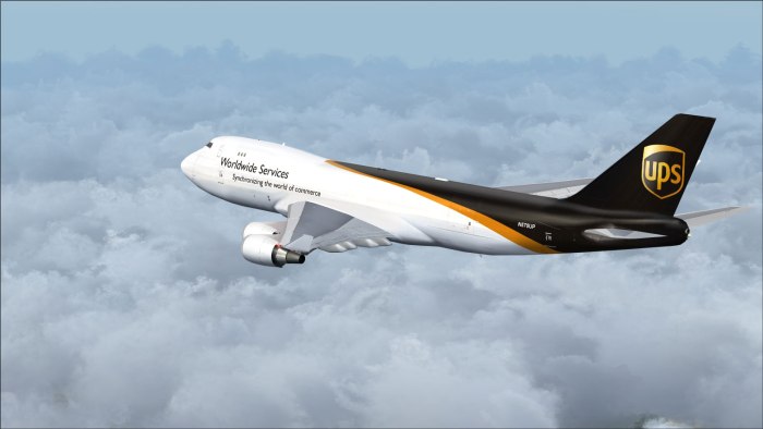 747-400 Ups