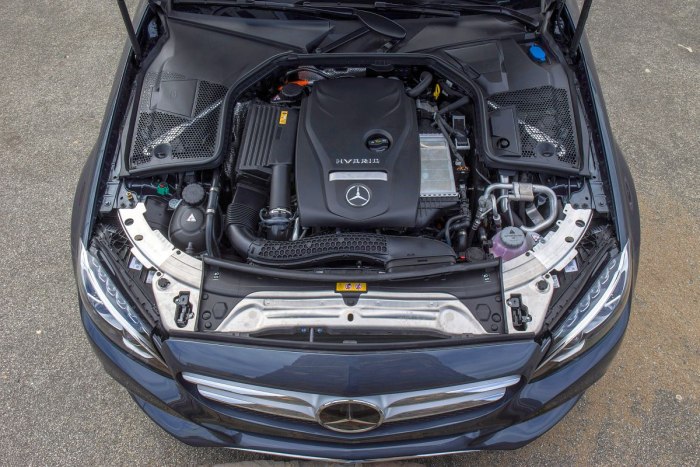 Мерседес w205 под капотом
