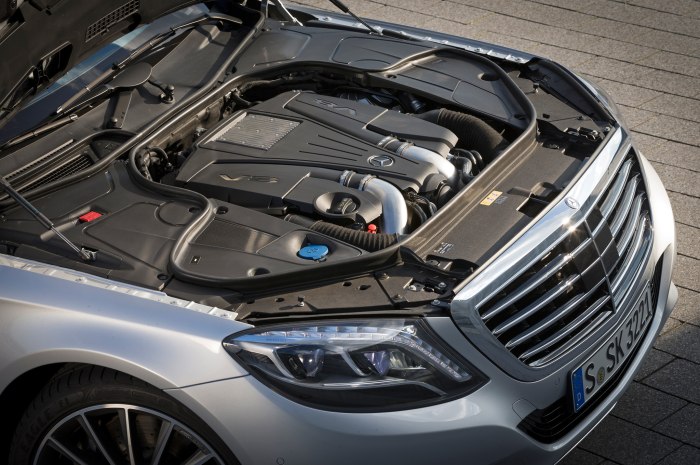 Mercedes s222 подкапотное