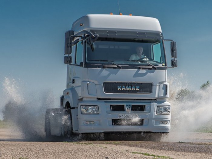 КАМАЗ 5690
