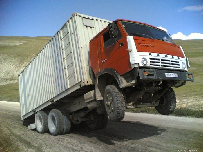 КАМАЗ 4810