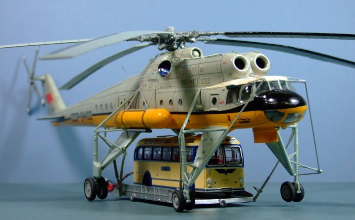 Вертолеты ми-10 и ми-10к