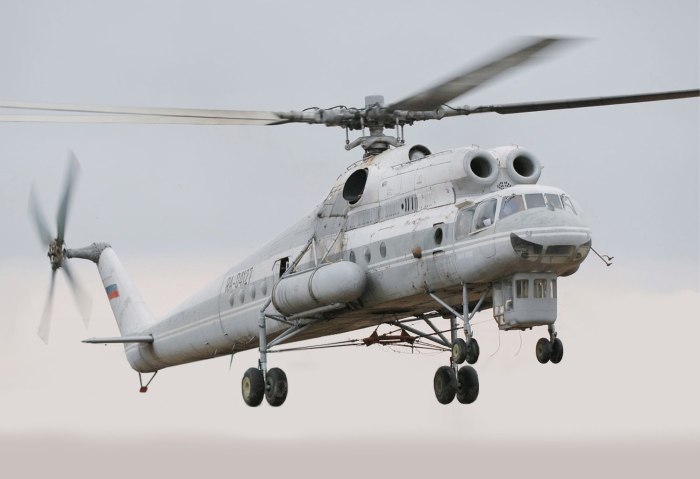 Транспортный вертолет ми-10к