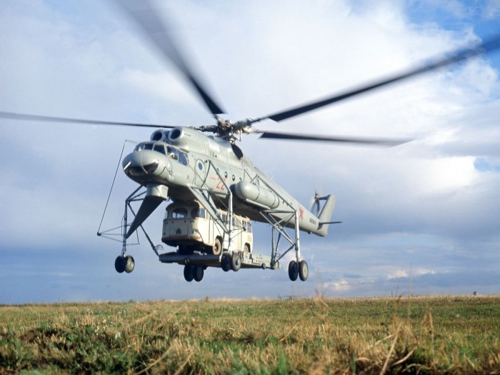 Ми-10к вертолет