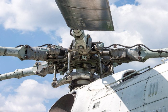 Вертолет кран ми-10