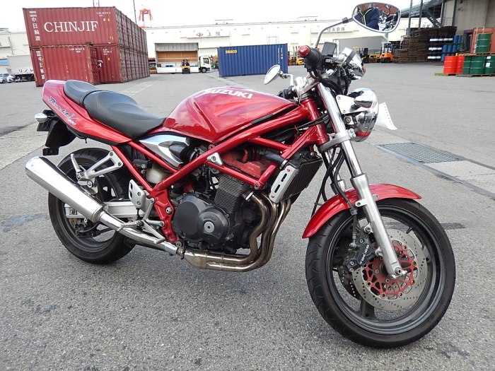 Suzuki Bandit 400 v2