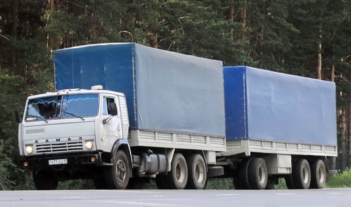 КАМАЗ 53212 бортовой
