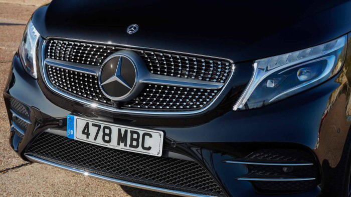 Mercedes Benz v300d 4 matic