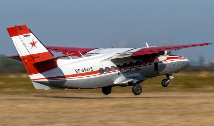 Let l-410 Turbolet