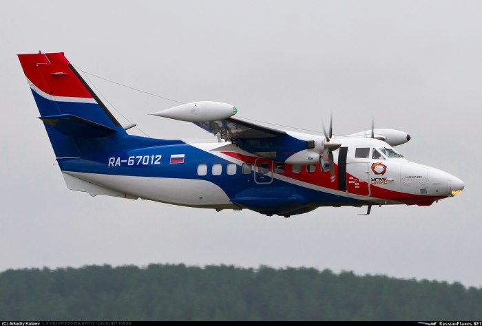 В кабине л-410