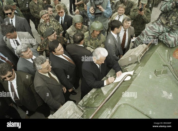 Ельцин и Яндарбиев 1996