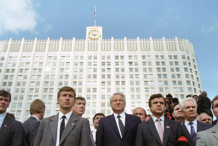 Руслан Хасбулатов белый дом 1991