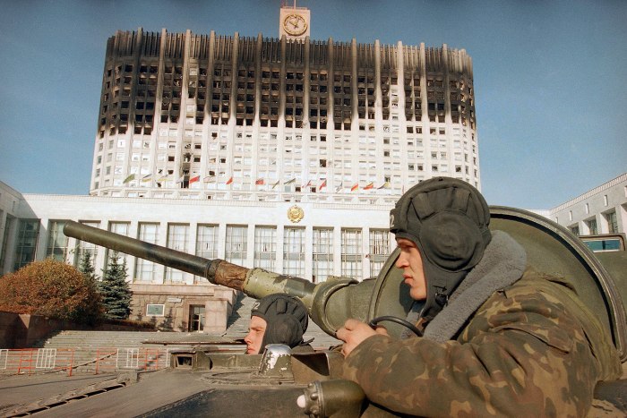 Белый дом обстрел 1993