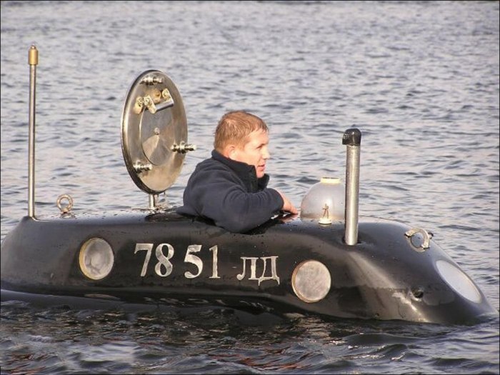 Подводная лодка член