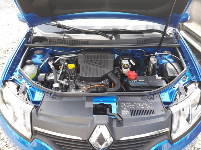 Renault Logan 2 под капотом