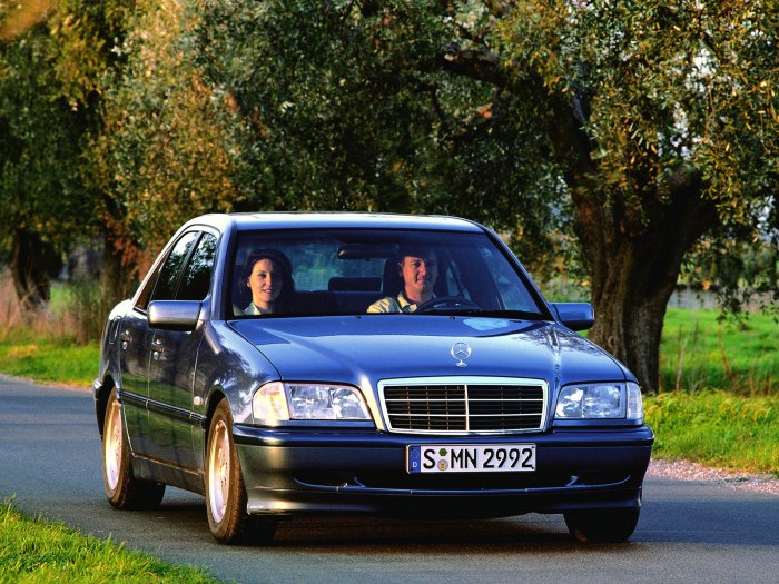 Mercedes Benz 202