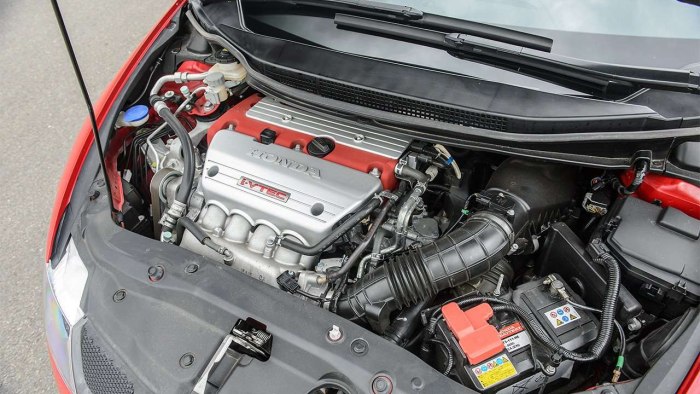 Honda Civic 2008 под капотом