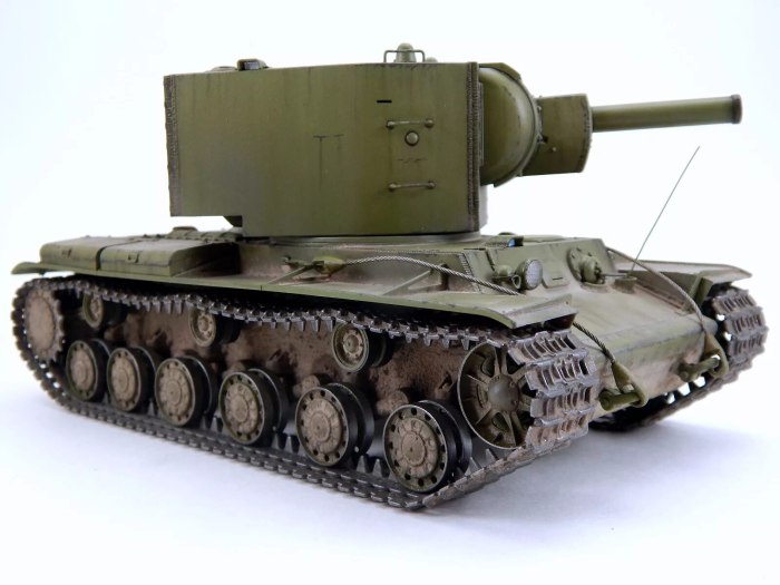 Модель танка кв 2