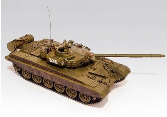 Т-72м1 (1:48) с микроэлектродвигателем
