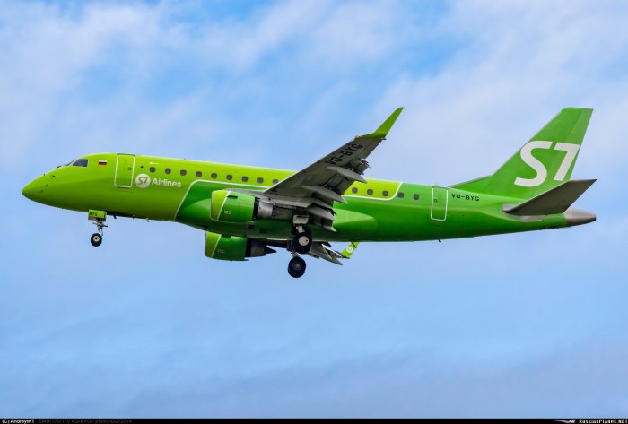 Embraer e170 s7