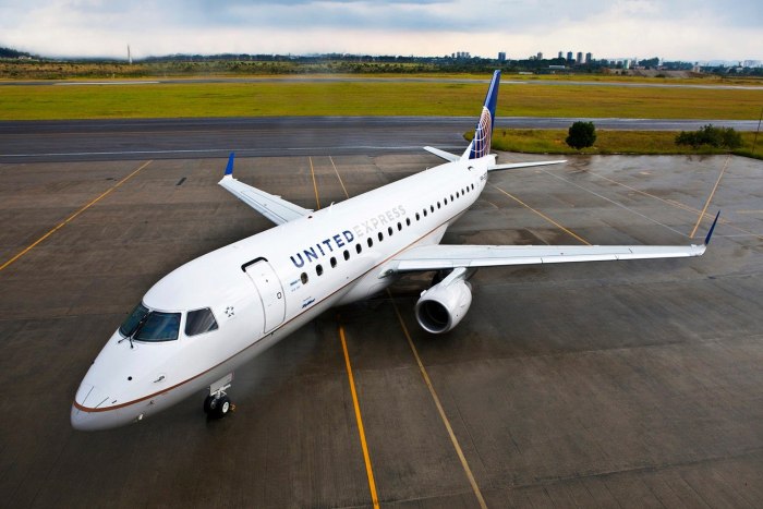 Embraer e175