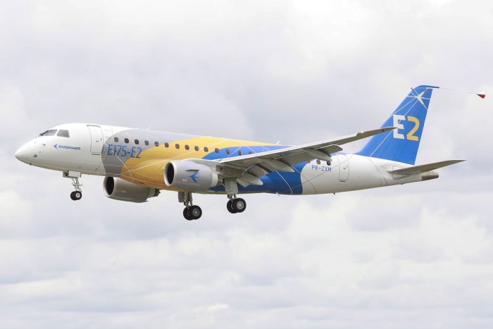 Embraer e175