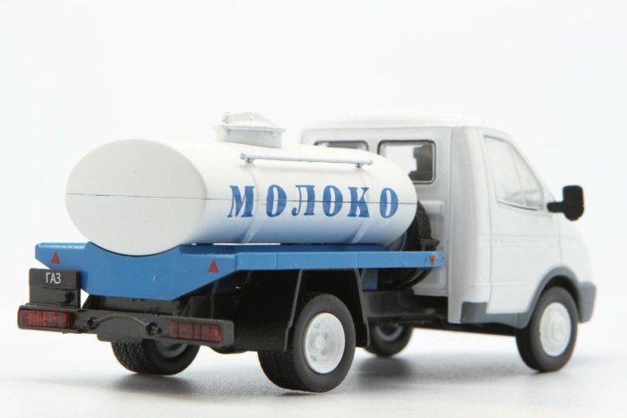 Молоковоз ГАЗ 33081