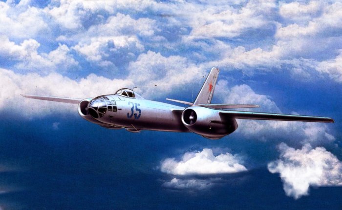 Самолет ил-28
