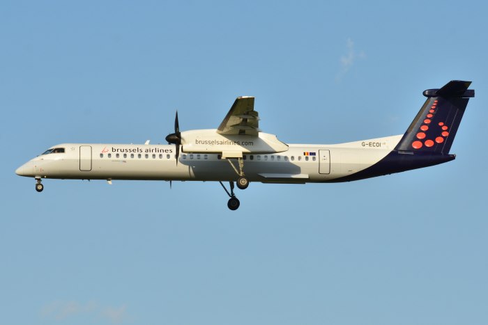 DHC 8-400