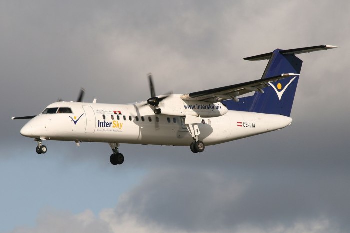 DHC 8-q300