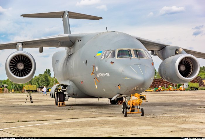 АН-178 шасси