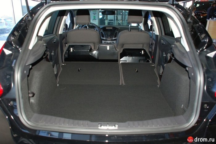 Ford Focus 2 универсал салон