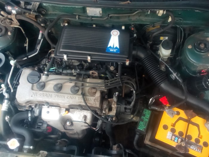 Nissan Almera n15 под капотом