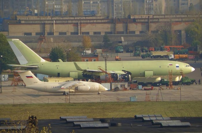 Ил 96-400т грузовой