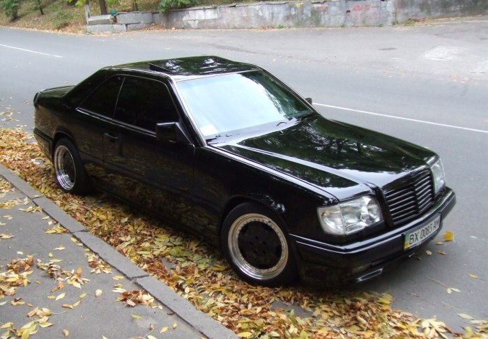 Мерседес Бенц w124