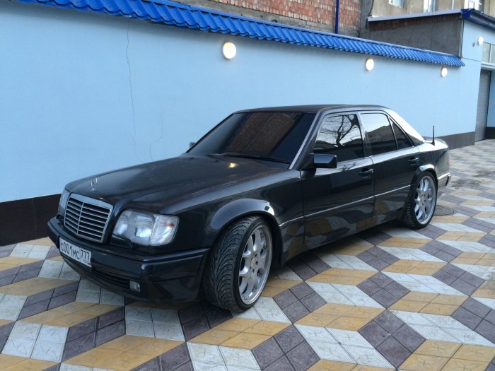 Mercedes 124 волчок
